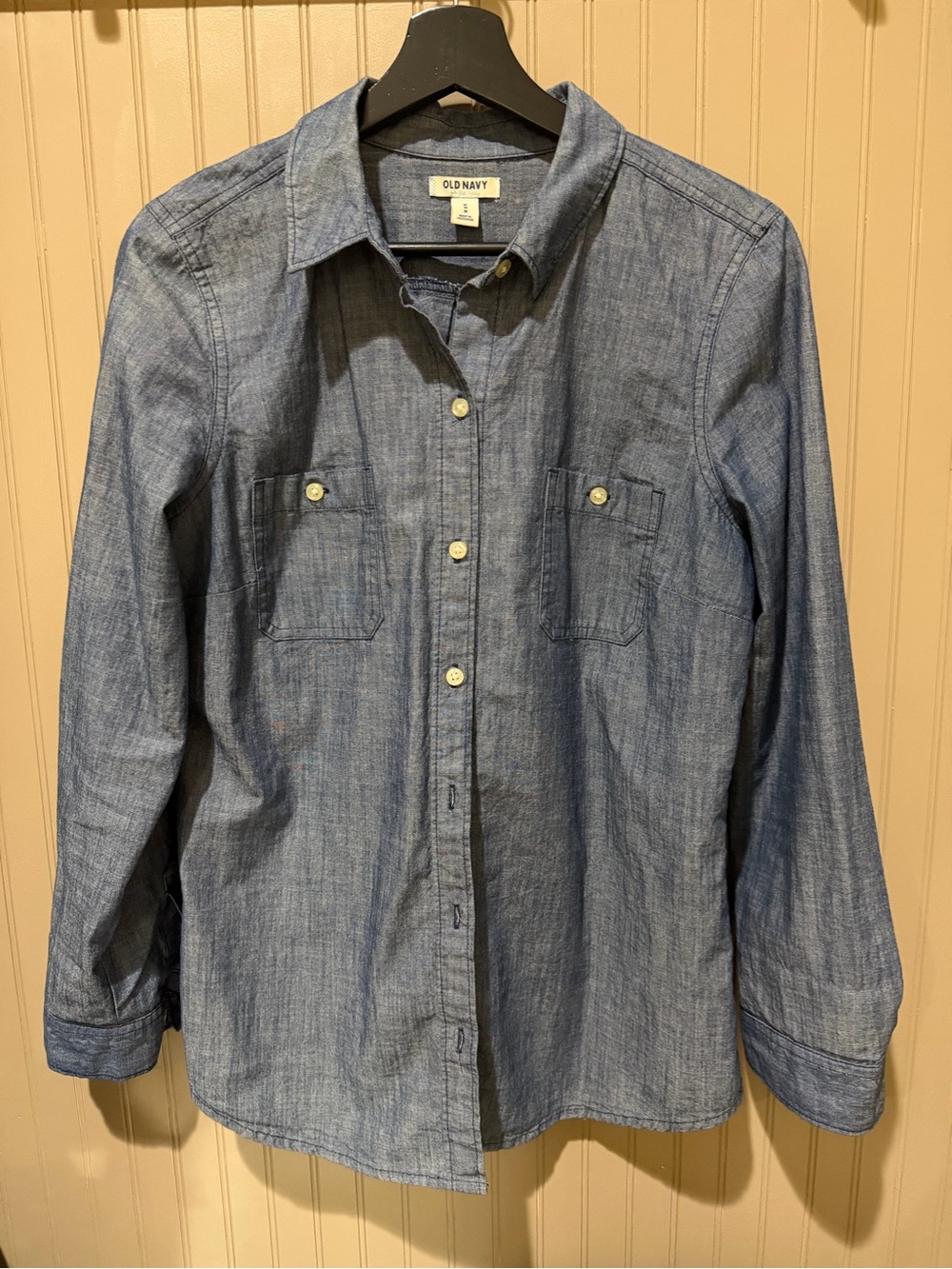 Old Navy Light Blue Chambray Button-Down Shirt